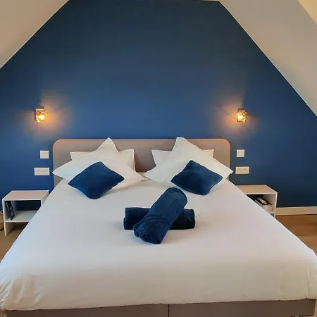 Maison Avel Dro 펜션 플로고프